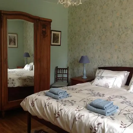 La Grange Terrou Guest House Saint-Germain-de-Confolens Exterior photo