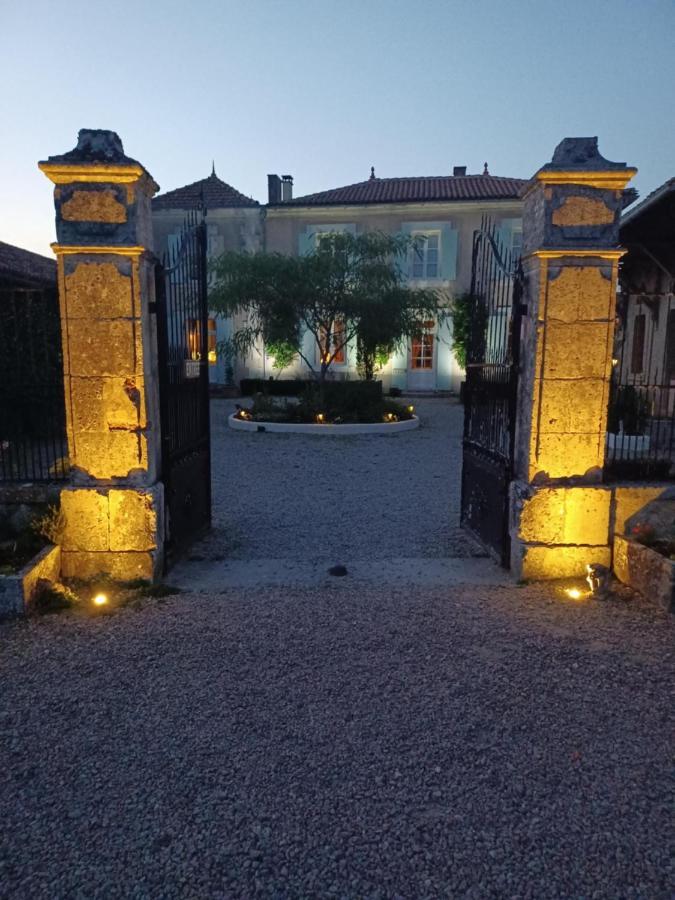Country house La Grange Terrou Saint-Germain-de-Confolens