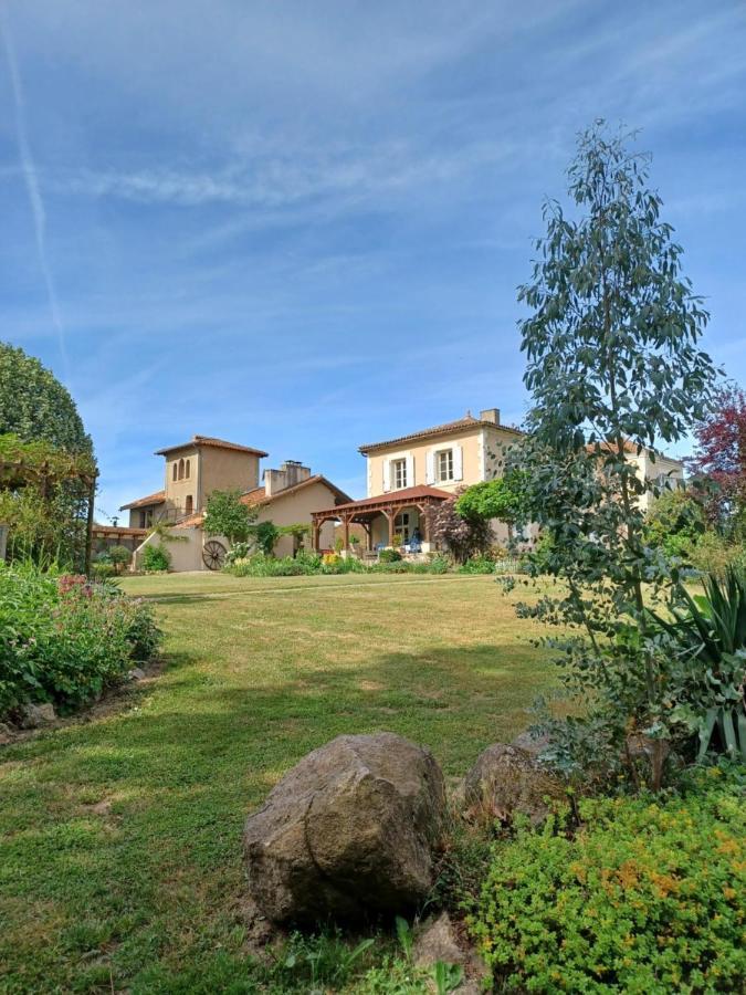 Country house La Grange Terrou Saint-Germain-de-Confolens